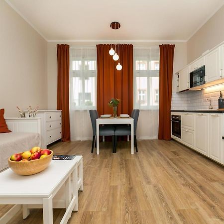 New Studio 3 - Self Check In, Parking Possible, Weekend Free Parking Bratislava Buitenkant foto