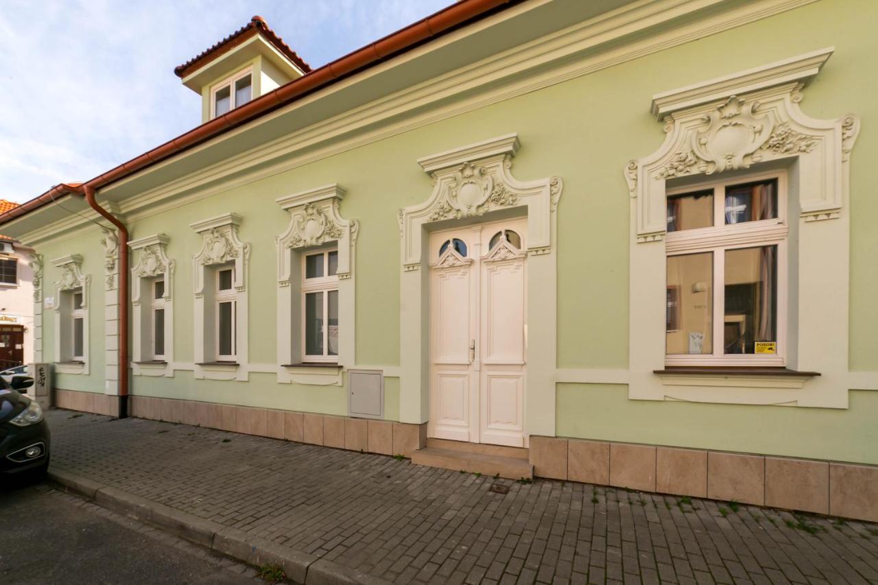 New Studio 3 - Self Check In, Parking Possible, Weekend Free Parking Bratislava Buitenkant foto